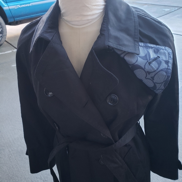 Gently used black Coach coat - Picture 3 of 11
